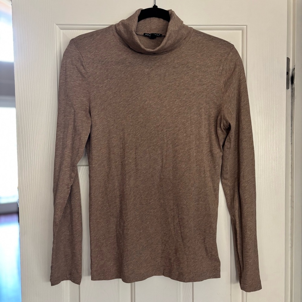 J.Crew Mercantile “Heather Canyon”Tissue Turtleneck size small